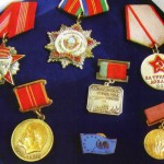Ордена и медали героя труда Джанибекова Р. А.